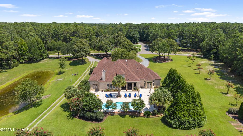 439 Whitebridge Road, Hampstead, NC 28443