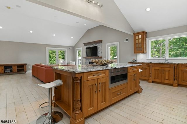 1253 Maple Hill Rd, Scotch Plains Twp., NJ 07076