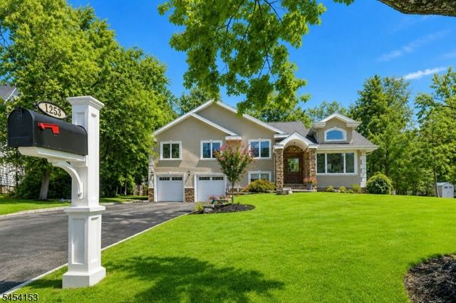1253 Maple Hill Rd, Scotch Plains Twp., NJ 07076