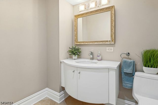 1253 Maple Hill Rd, Scotch Plains Twp., NJ 07076