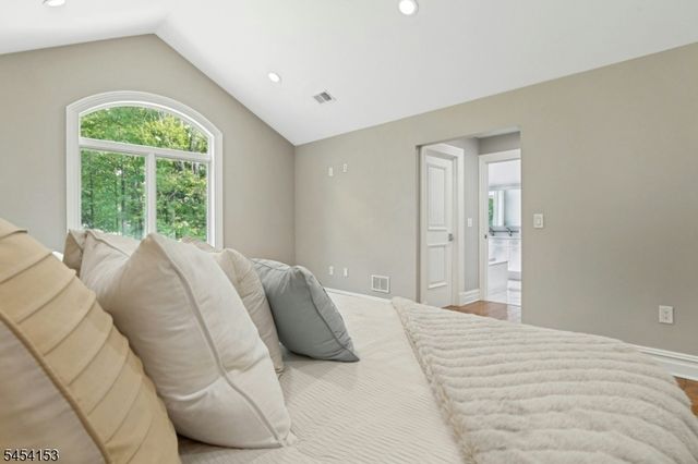 1253 Maple Hill Rd, Scotch Plains Twp., NJ 07076