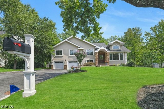 1253 Maple Hill Rd, Scotch Plains Twp., NJ 07076