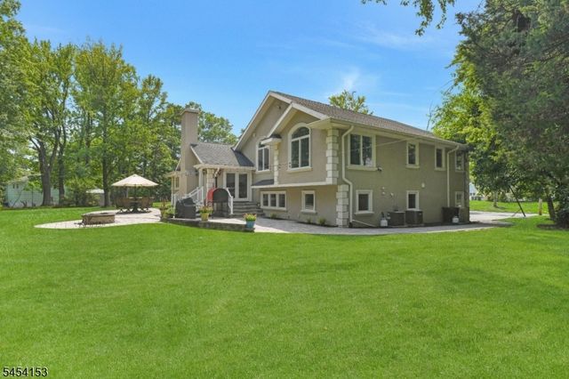 1253 Maple Hill Rd, Scotch Plains Twp., NJ 07076