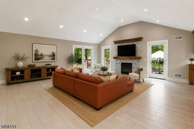 1253 Maple Hill Rd, Scotch Plains Twp., NJ 07076
