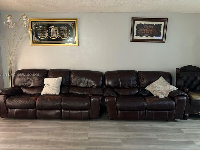 18111 NW 68th Avenue G206, Hialeah, FL 33015
