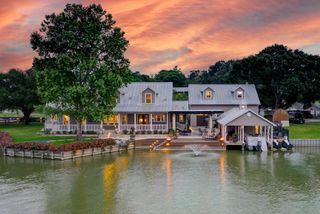 321 Marina Drive, Coldspring, TX 77331