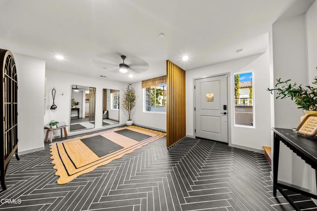 542 Via Zibello, Camarillo, CA 93012