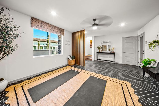 542 Via Zibello, Camarillo, CA 93012