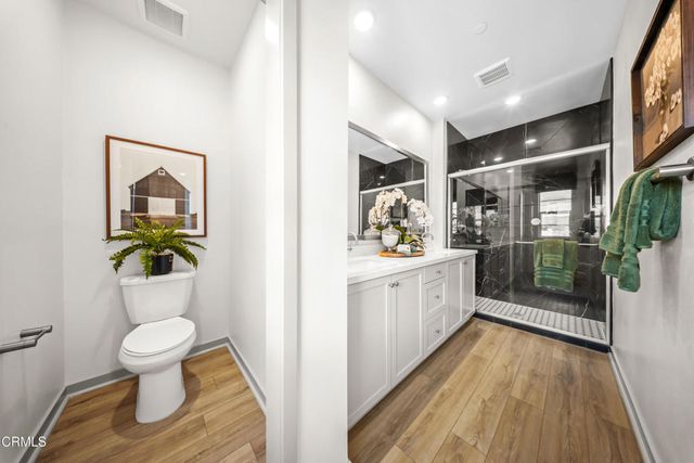 542 Via Zibello, Camarillo, CA 93012