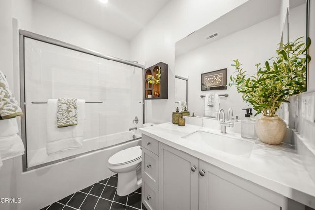 542 Via Zibello, Camarillo, CA 93012