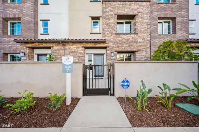 542 Via Zibello, Camarillo, CA 93012