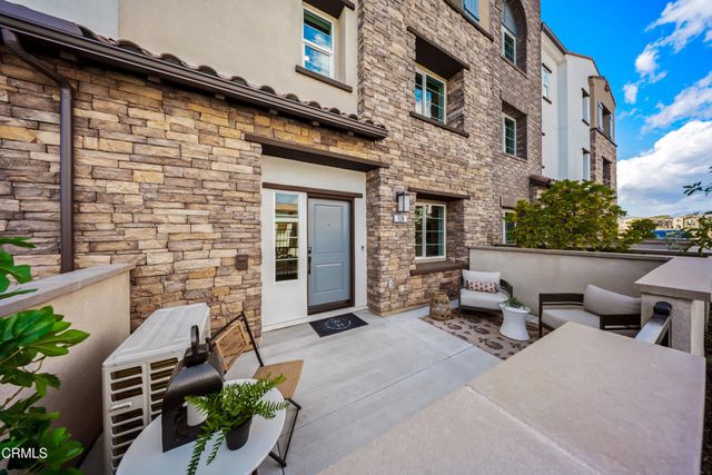 542 Via Zibello, Camarillo, CA 93012