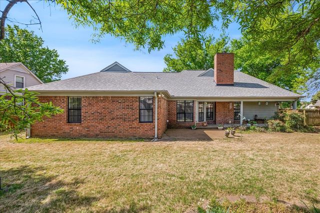 6676 STONETRACE DR, Bartlett, TN 38135