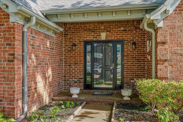 6676 STONETRACE DR, Bartlett, TN 38135