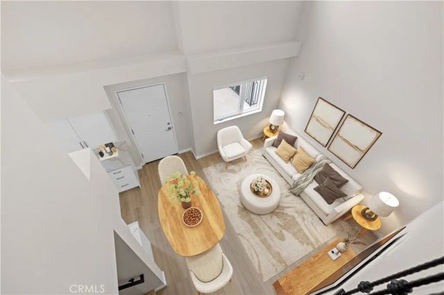 1818 S Norton Avenue 409, Los Angeles, CA 90018