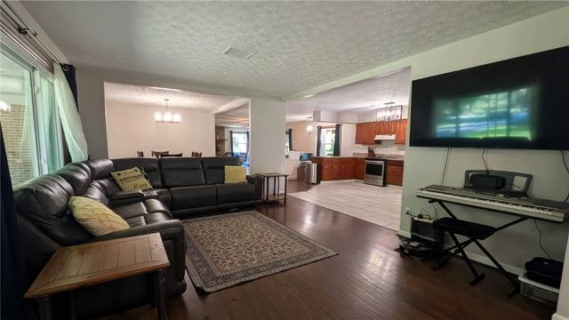 3041 Clear Springs Road, Xenia Twp, OH 45370