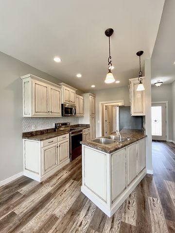 79 Charlotte Dr, Winchester, TN 37398