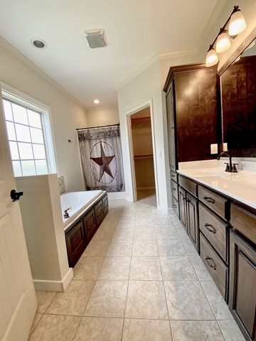 79 Charlotte Dr, Winchester, TN 37398