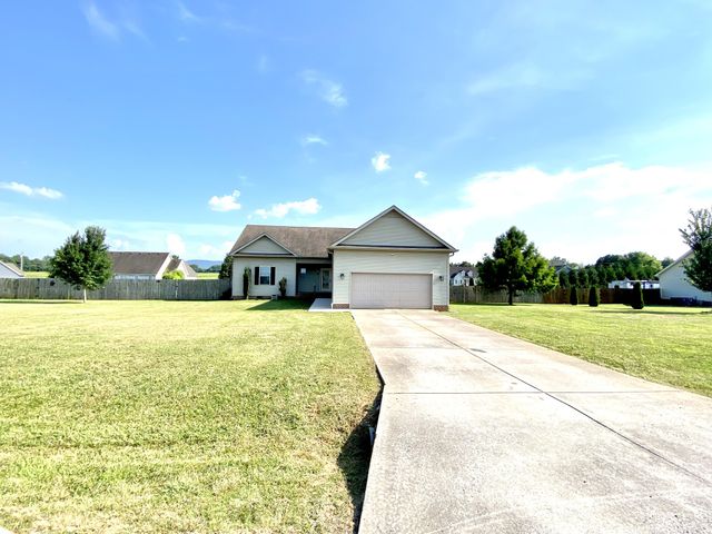 79 Charlotte Dr, Winchester, TN 37398