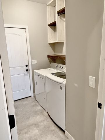 79 Charlotte Dr, Winchester, TN 37398