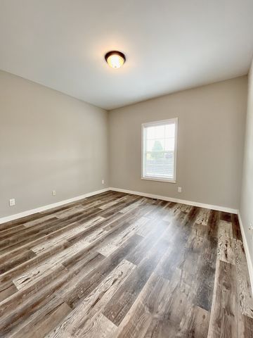 79 Charlotte Dr, Winchester, TN 37398