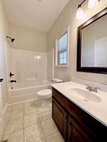 79 Charlotte Dr, Winchester, TN 37398