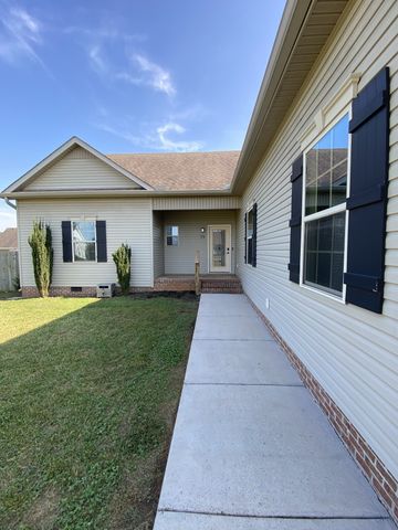 79 Charlotte Dr, Winchester, TN 37398