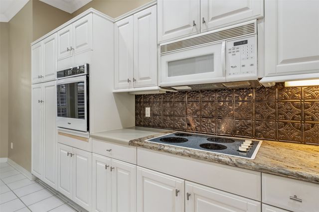 602 Paloma, Tyler, TX 75703