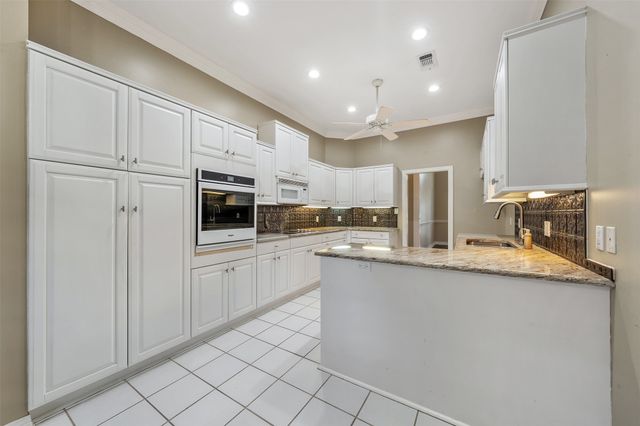 602 Paloma, Tyler, TX 75703