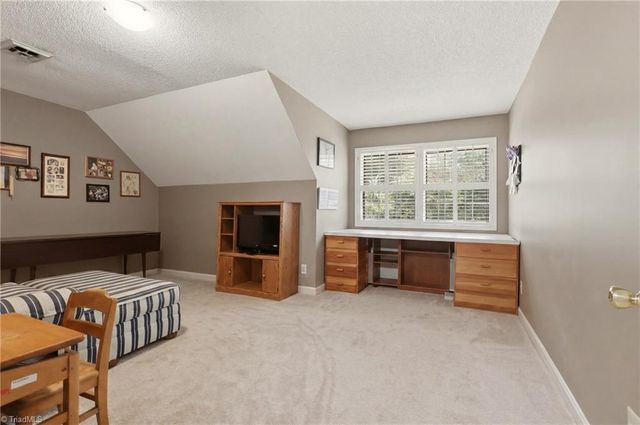 222 Shadowlawn Drive, Jamestown, NC 27282