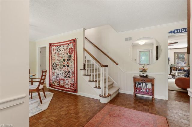 222 Shadowlawn Drive, Jamestown, NC 27282