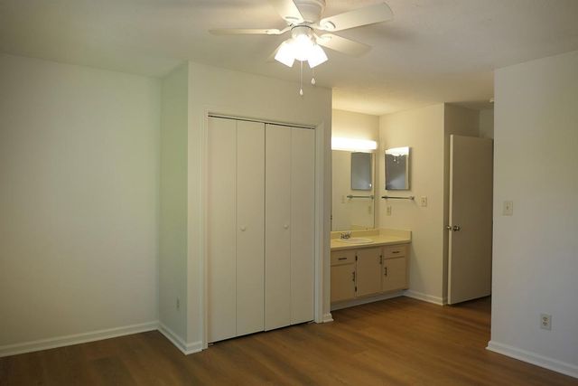 138 Kingsbury Drive, Chapel Hill, NC 27514