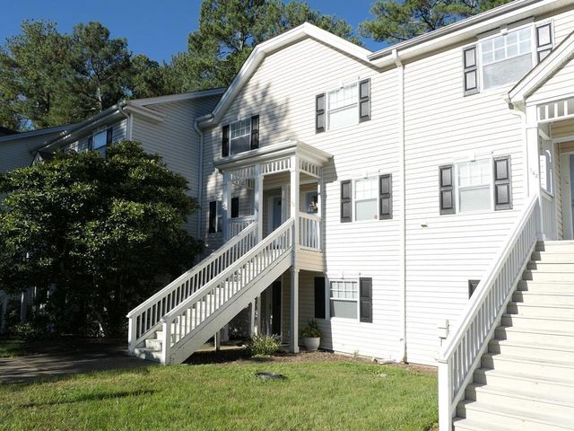 138 Kingsbury Drive, Chapel Hill, NC 27514