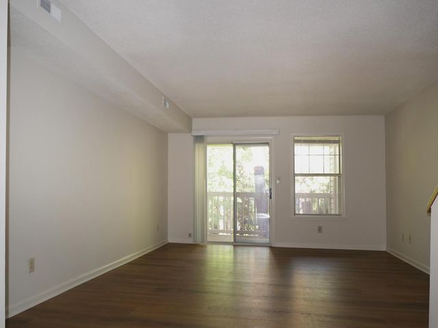 138 Kingsbury Drive, Chapel Hill, NC 27514