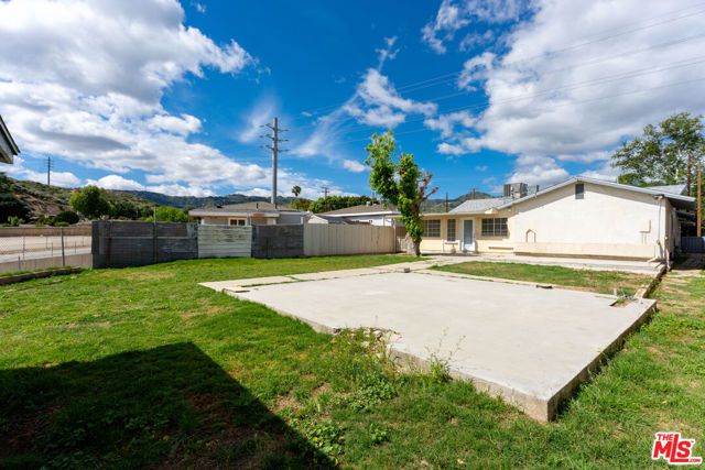 25056 Wiley Canyon Road, Newhall (santa Clarita), CA 91321