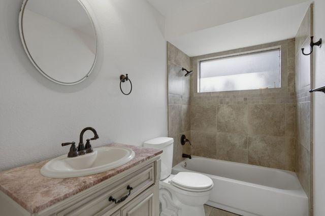 2119 Pueblo Drive, Carrollton, TX 75006