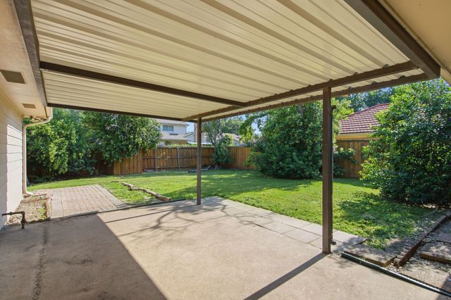 2119 Pueblo Drive, Carrollton, TX 75006