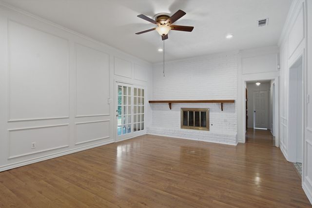 2119 Pueblo Drive, Carrollton, TX 75006