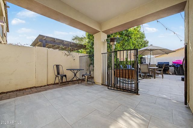 10218 E WAVELENGTH Avenue, Mesa, AZ 85212
