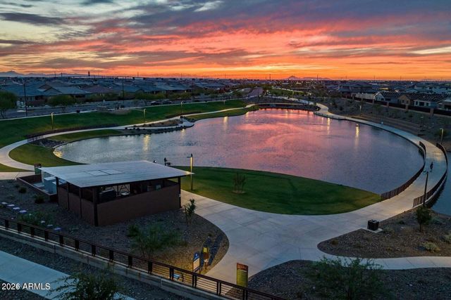 10218 E WAVELENGTH Avenue, Mesa, AZ 85212