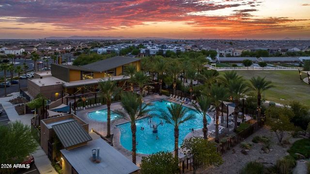 10218 E WAVELENGTH Avenue, Mesa, AZ 85212
