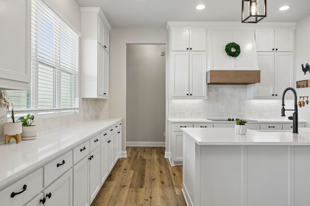 1751 Blackfoot Parkway, Waxahachie, TX 75165