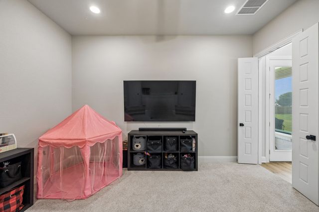 1751 Blackfoot Parkway, Waxahachie, TX 75165