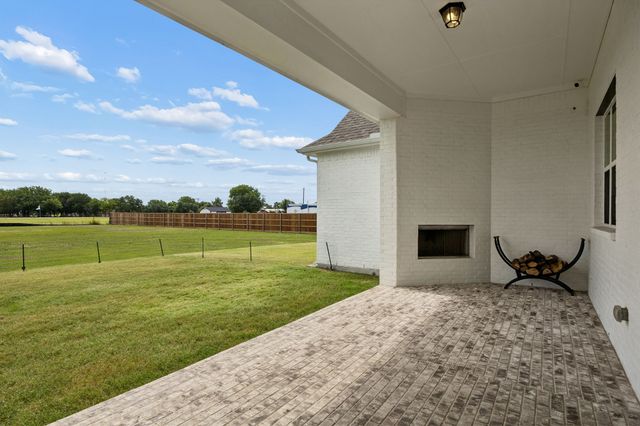 1751 Blackfoot Parkway, Waxahachie, TX 75165