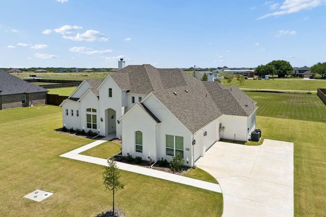 1751 Blackfoot Parkway, Waxahachie, TX 75165