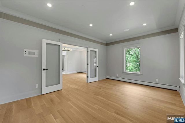 206 Peterson Place, Ramsey, NJ 07446