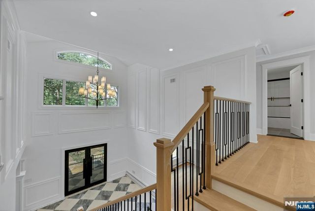 206 Peterson Place, Ramsey, NJ 07446