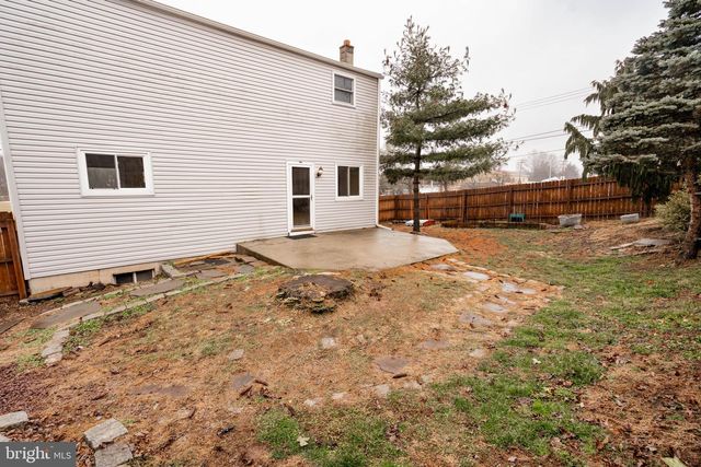 30 S 2ND ST, Perkasie, PA 18944