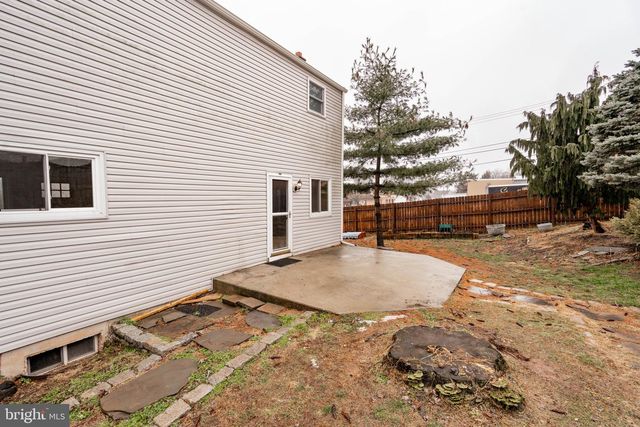 30 S 2ND ST, Perkasie, PA 18944