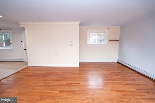 30 S 2ND ST, Perkasie, PA 18944